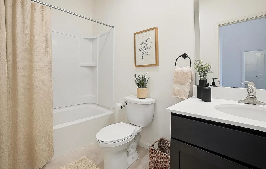 More Photos Of 73 Washington St, Mount Holly Apartments For Sale