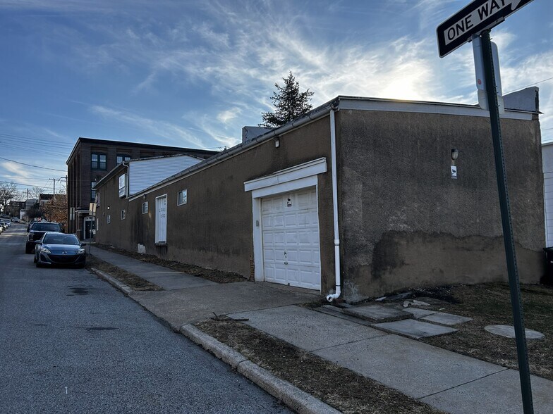 More Photos Of 345 Morgan St, Phoenixville Warehouse For Lease