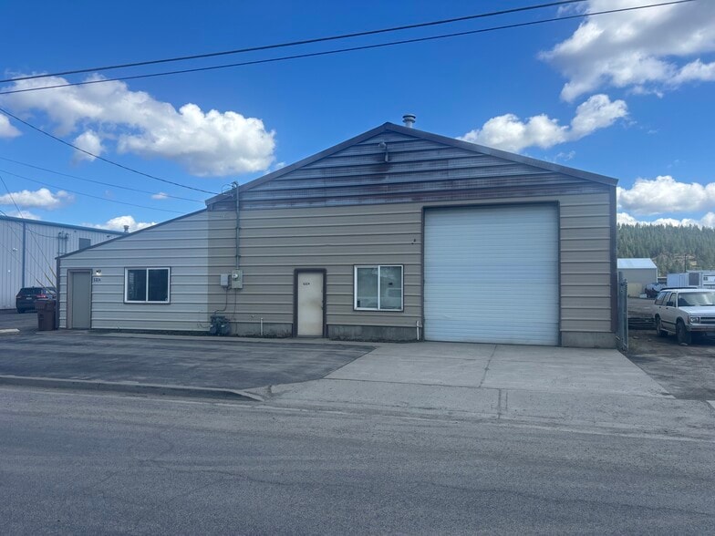 Primary Photo Of 5324 N Julia St, Spokane Service For Lease