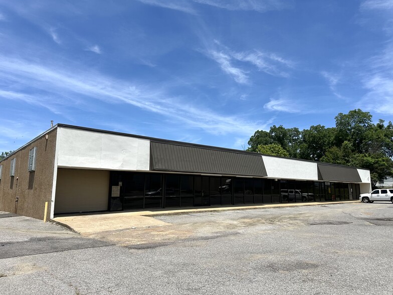 Primary Photo Of 3750 Winchester Rd, Memphis Service For Sale