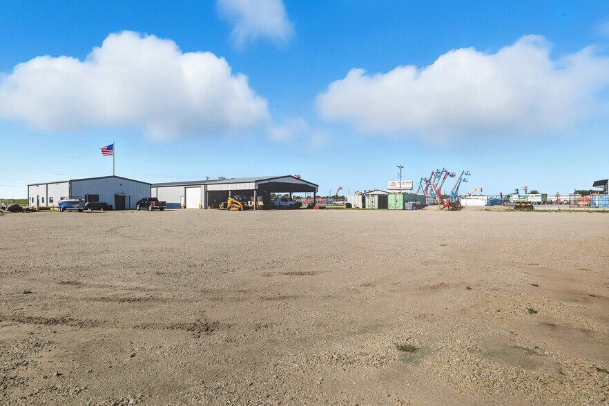 More Photos Of 16430 W US Highway 380, Ponder Warehouse For Sale