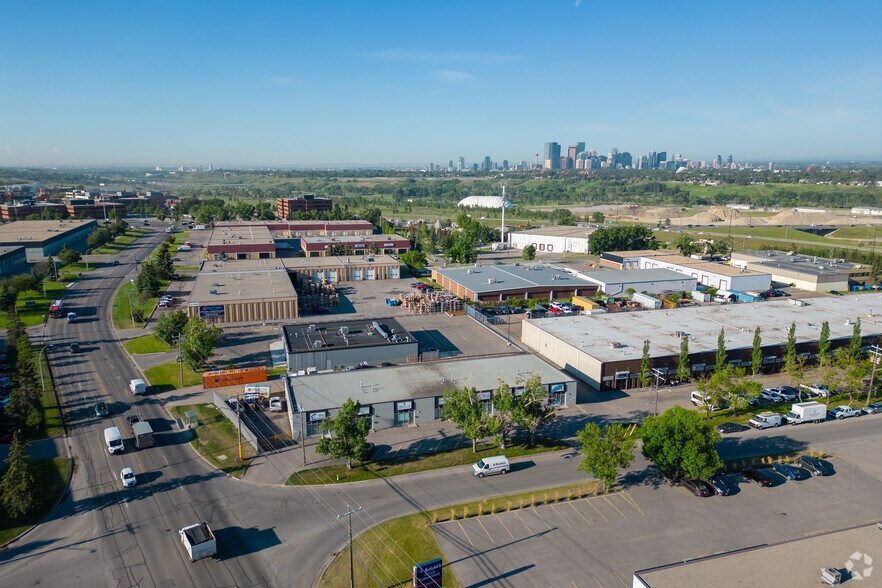 Primary Photo Of 1247 36th Ave NE, Calgary Warehouse For Sale