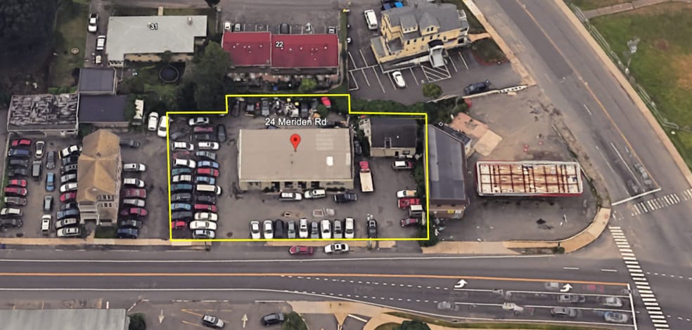 More Photos Of 24 Meriden Rd, Waterbury Auto Repair For Lease