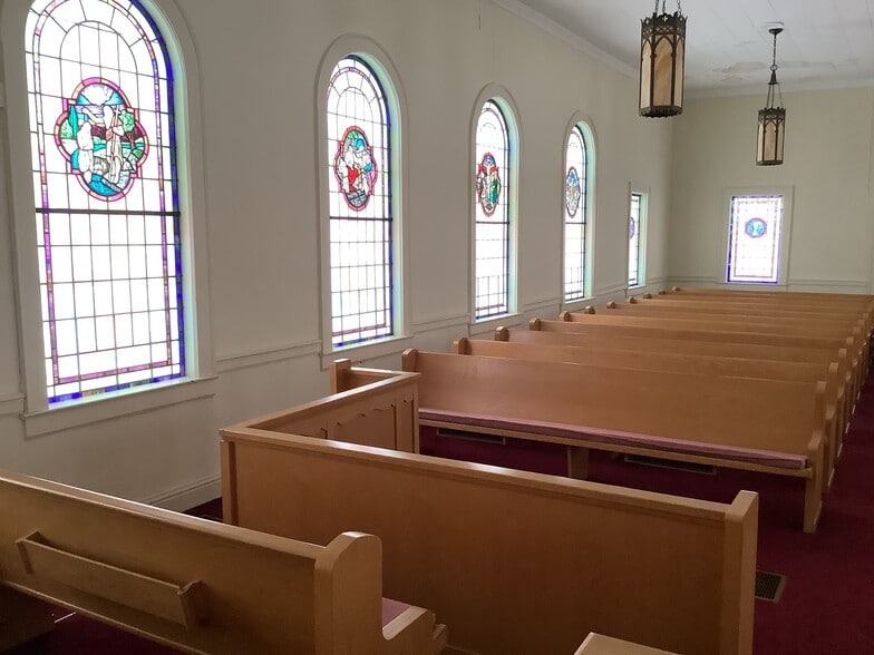 More Photos Of 605 Clarksbury Church Rd, Thomasville Religious Facility For Sale