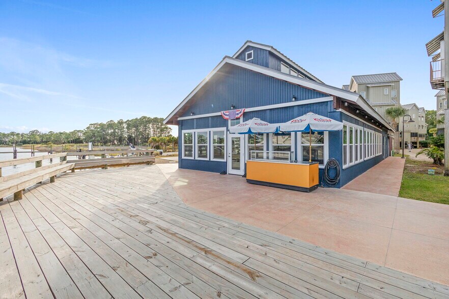 More Photos Of 275 Timber Island Rd, Carrabelle Restaurant For Sale