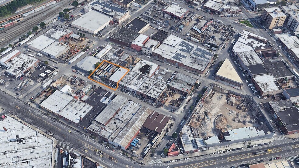 More Photos Of 1165 Grinnell Pl, Bronx Land For Lease