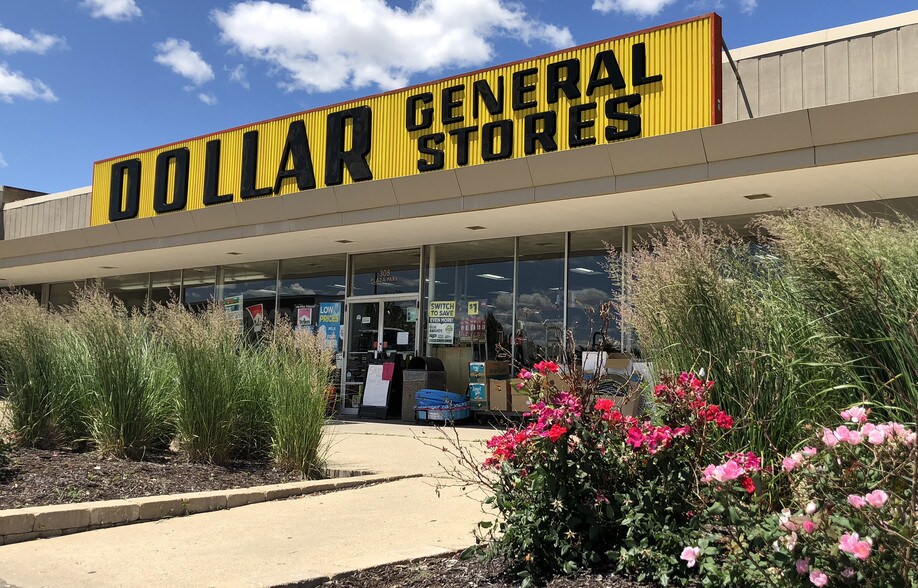 Primary Photo Of 318 S Plaza Dr, Chillicothe General Retail For Lease
