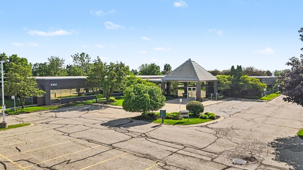 Primary Photo Of 4100 Embassy Dr SE, Grand Rapids Office For Lease