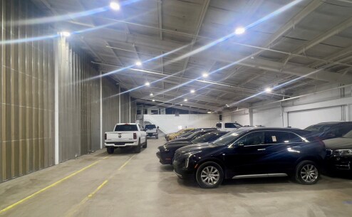 More Photos Of 11618 Harry Hines Blvd, Dallas Showroom For Lease