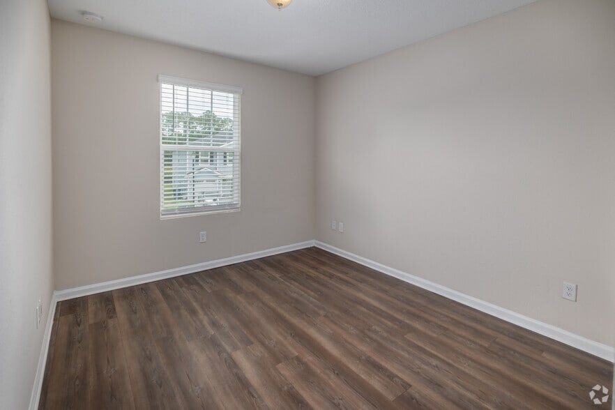 More Photos Of 9805 Trout Tides Blvd, Jacksonville Apartments For Sale