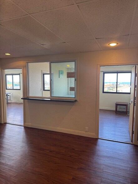 More Photos Of 270 Hookahi St, Wailuku Office For Lease