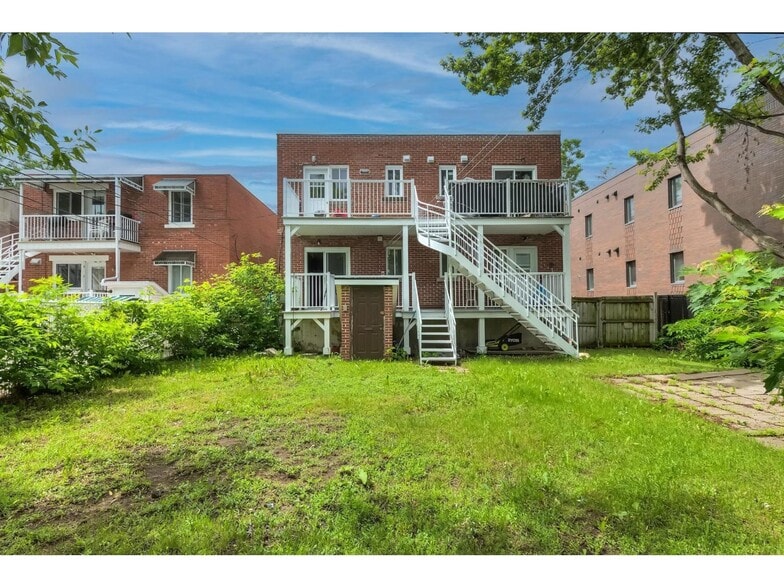 More Photos Of 601 Rue Taillon, Montréal Apartments For Sale