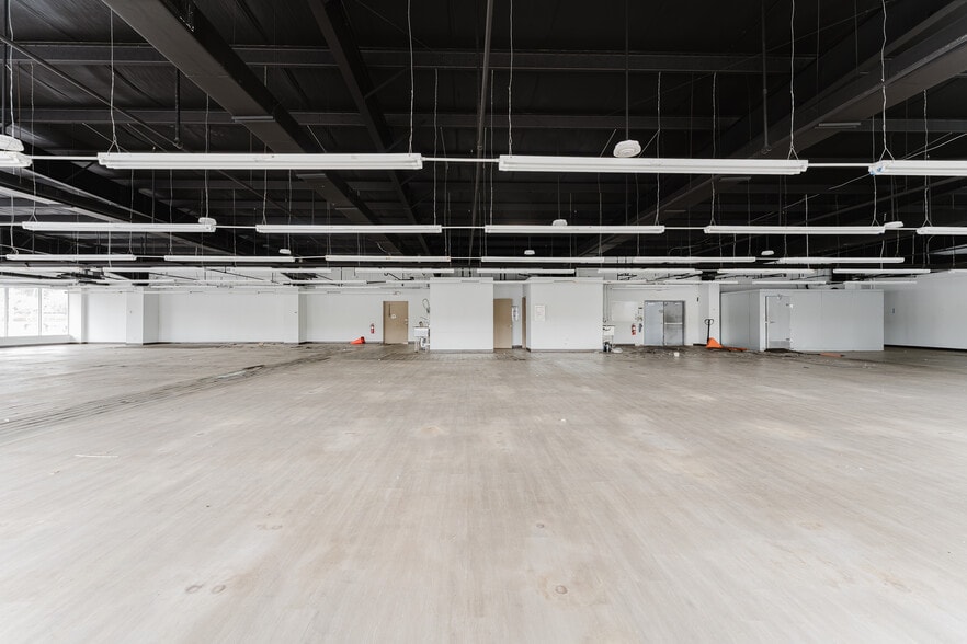 More Photos Of 6758 N Military Trl, West Palm Beach Unknown For Lease