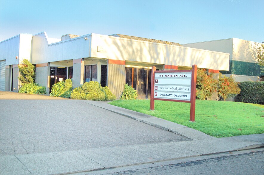 Primary Photo Of 554 Martin Ave, Rohnert Park Warehouse For Lease