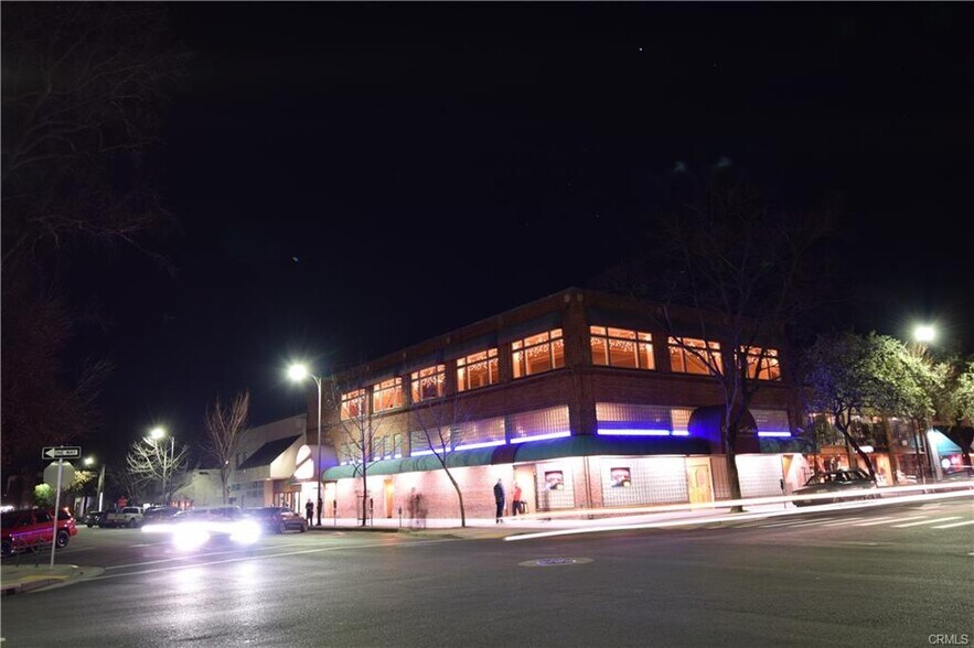 More Photos Of 200 Wall St, Chico Bar For Sale