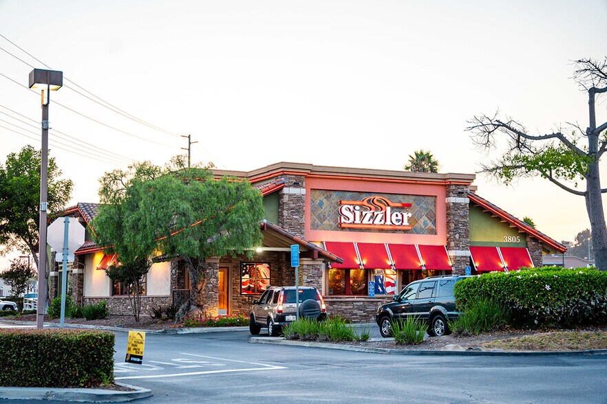 More Photos Of 3807-3845 Plaza Dr, Oceanside Unknown For Lease