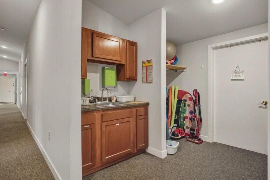More Photos Of 1591 Port Republic Rd, Harrisonburg Office For Lease