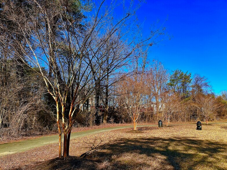 More Photos Of 2301 Dorsey Rd, Glen Burnie Office Residential For Lease