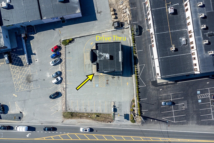 More Photos Of 2214 Plainfield Pike, Cranston Fast Food For Sale