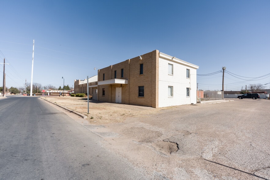 More Photos Of 1809 34th St, Lubbock Religious Facility For Sale