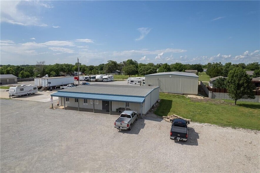 More Photos Of 11932 SW US Highway 54, Augusta Trailer Camper Park For Sale