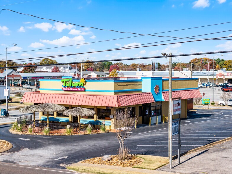 More Photos Of 71 Carriage House Dr, Jackson Restaurant For Sale