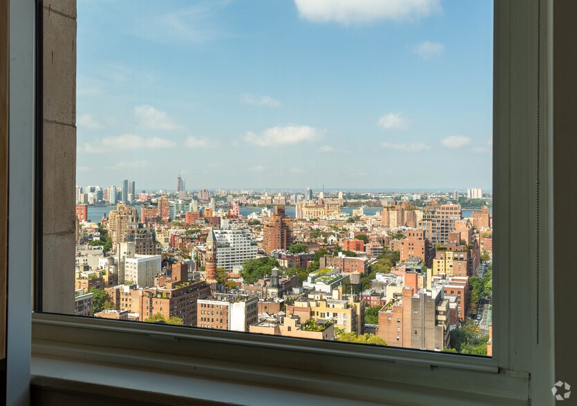 More Photos Of 55 Fifth Ave, New York Office For Lease