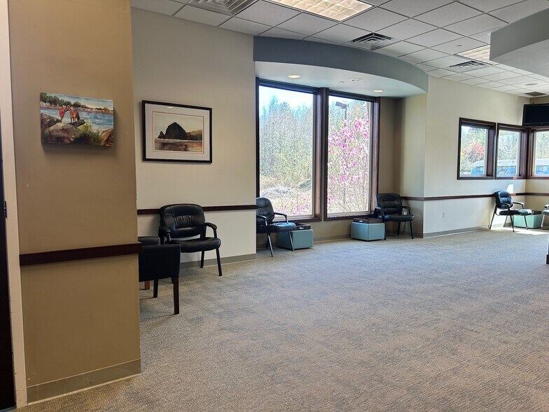 More Photos Of 463 Tremont St W, Port Orchard Medical For Lease