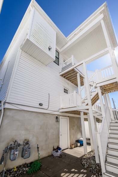 More Photos Of 24 S Washington Ave, Margate City Medical For Sale