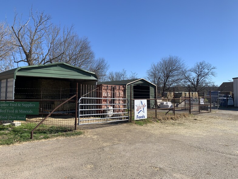 Primary Photo Of 1401 Chestnut St, Bastrop Land For Sale