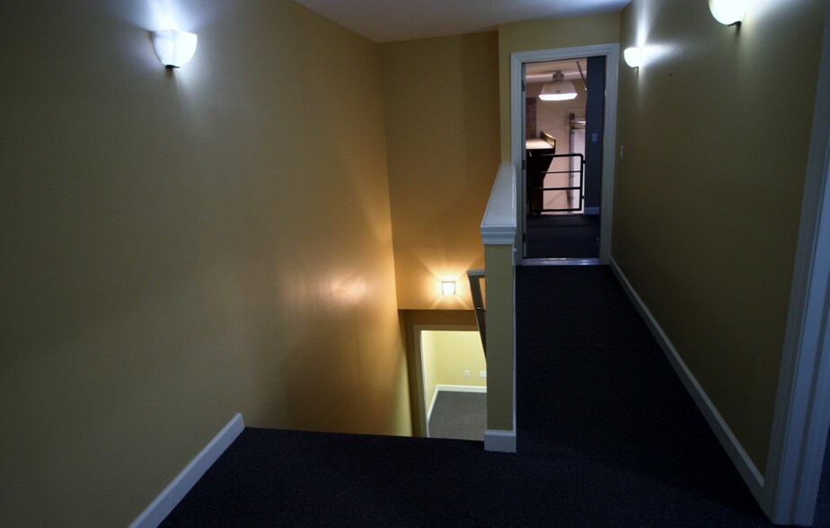 More Photos Of 10151-10171 Bergin Rd, Howell Flex For Lease