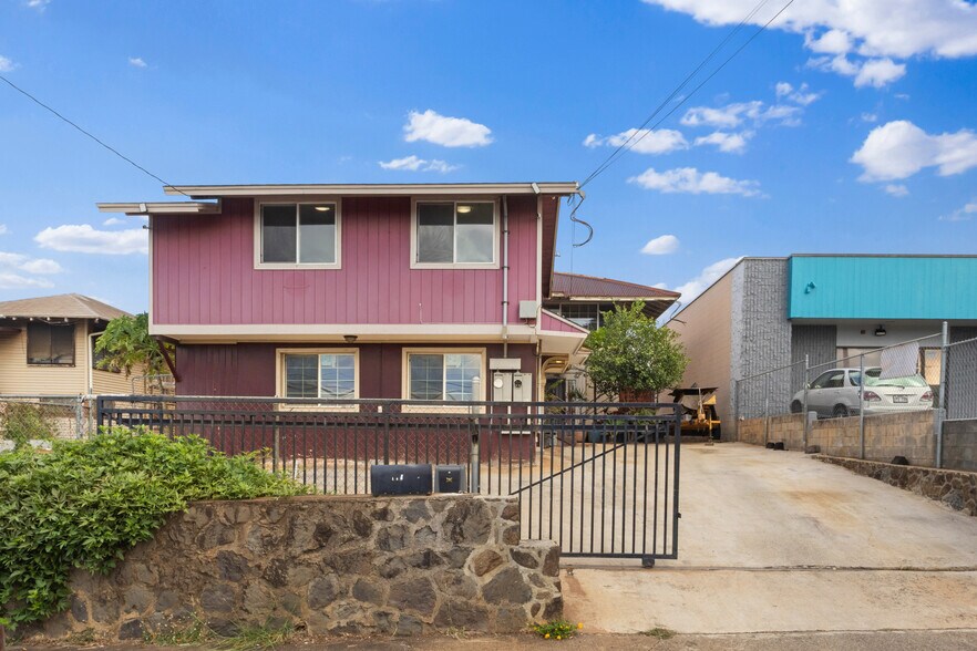 More Photos Of 932 Waiakamilo Rd, Honolulu Apartments For Sale