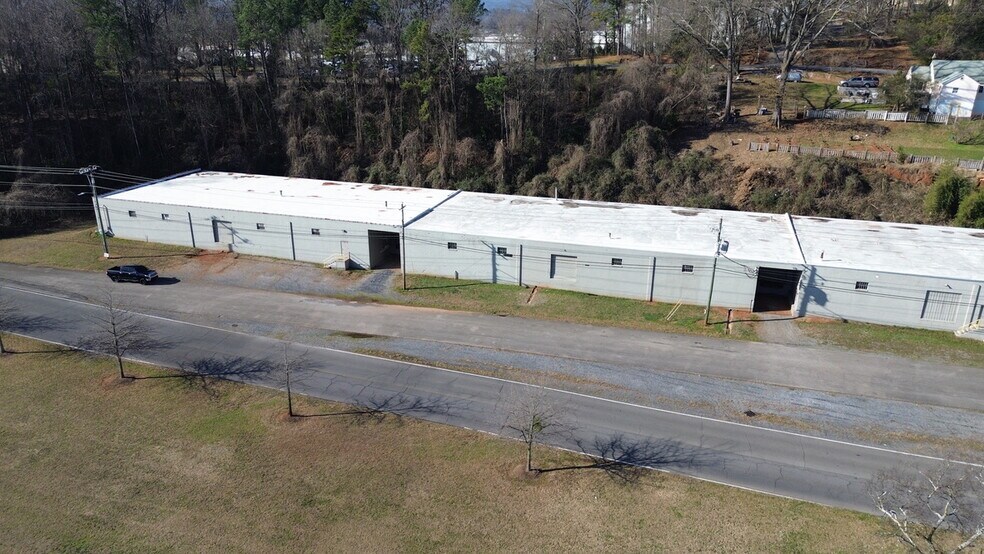 More Photos Of 414 3rd ave, Dalton Industrial For Sale