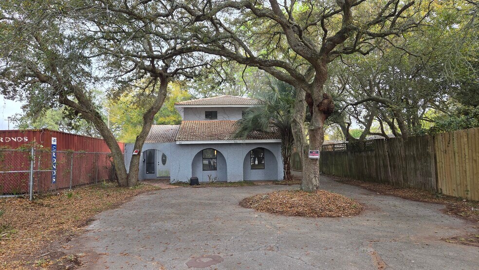 More Photos Of 466 E Miracle Strip Pky, Mary Esther Office For Sale