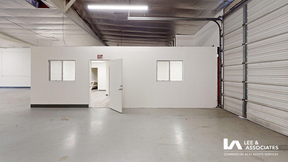 More Photos Of 1481-1493 Cota Ave, Long Beach Warehouse For Lease