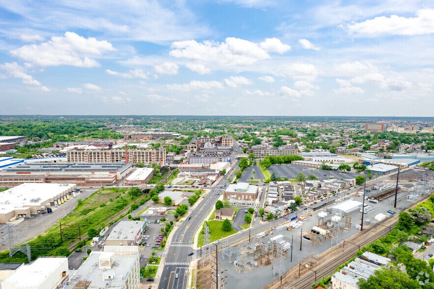 More Photos Of 2450 W Hunting Park Ave, Philadelphia Unknown For Lease