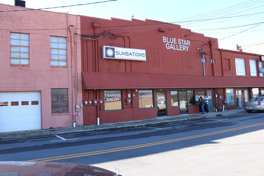 More Photos Of 24-28 S East St, Jasper Storefront Retail Residential For Lease