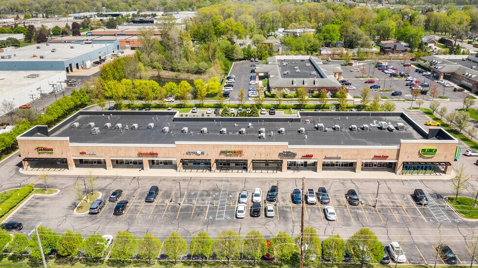More Photos Of 2881-2949 Crooks Rd, Rochester Hills Unknown For Lease