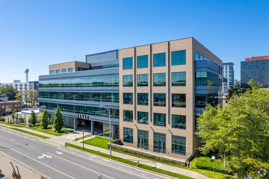 More Photos Of 35 Music Sq E, Nashville Office For Lease
