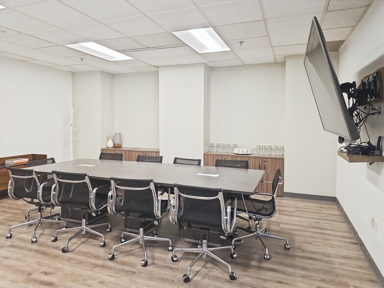 More Photos Of 20 Jackson Dr, Cranford Coworking Space