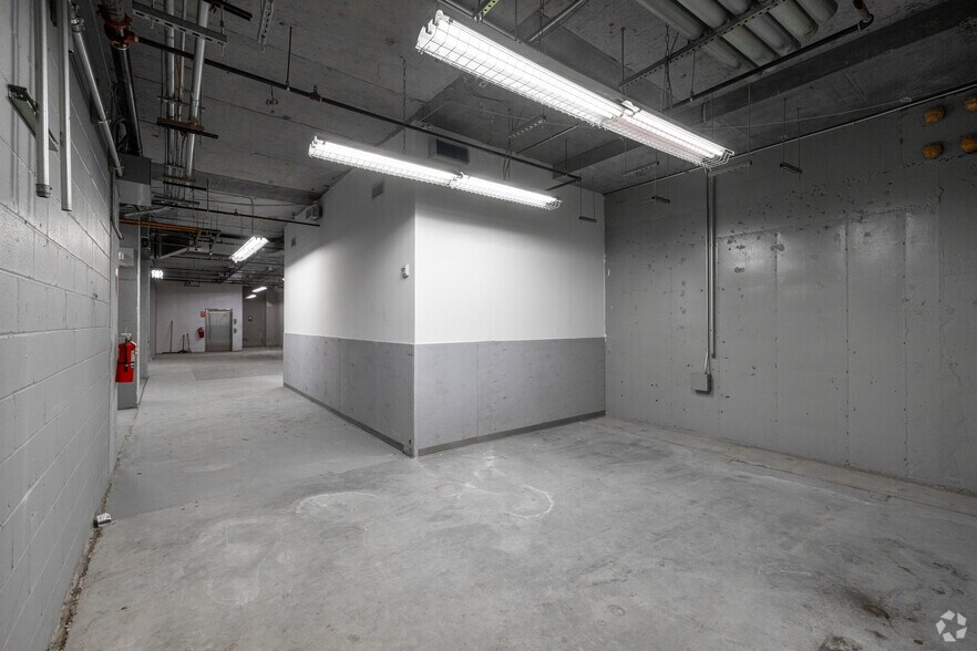 More Photos Of 300 E 23rd St, New York Apartments For Sale