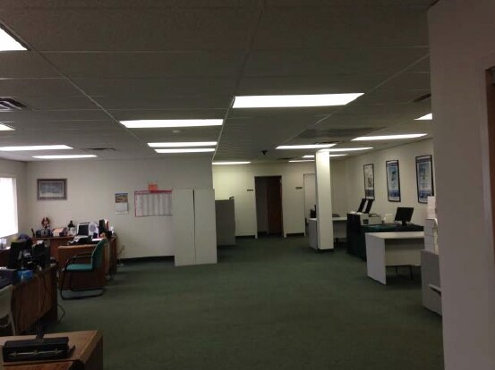 More Photos Of 155 Sherwood Ave, Farmingdale Manufacturing For Lease