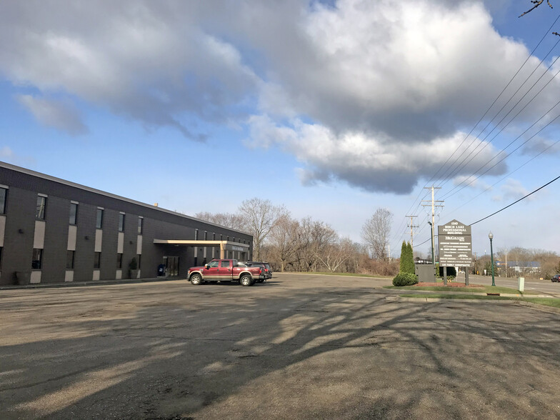 More Photos Of 1310 E Highway 96, White Bear Lake Medical For Sale