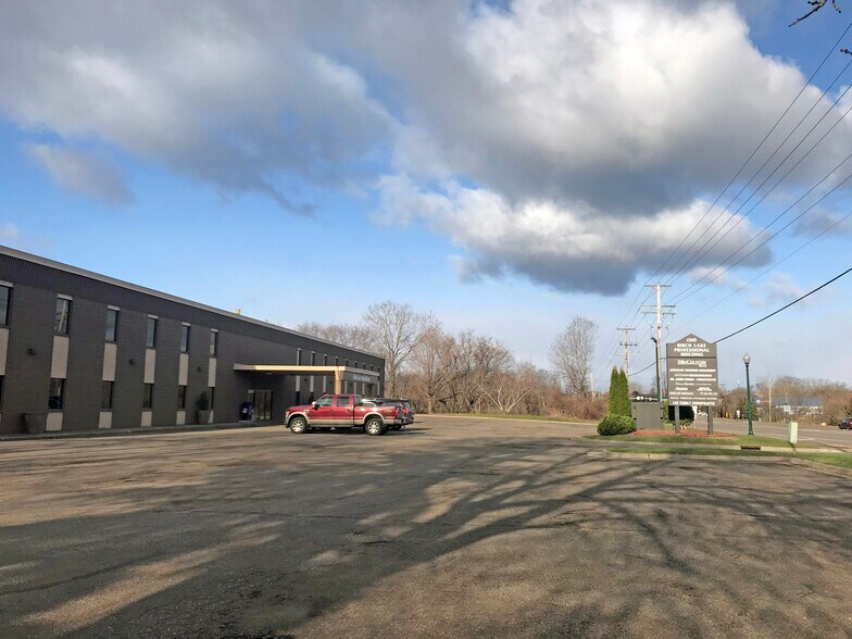 More Photos Of 1310 E Highway 96, White Bear Lake Medical For Sale