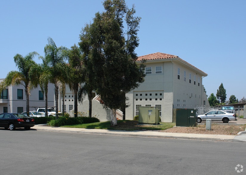 More Photos Of 6220 Marindustry Dr, San Diego Manufacturing For Sale