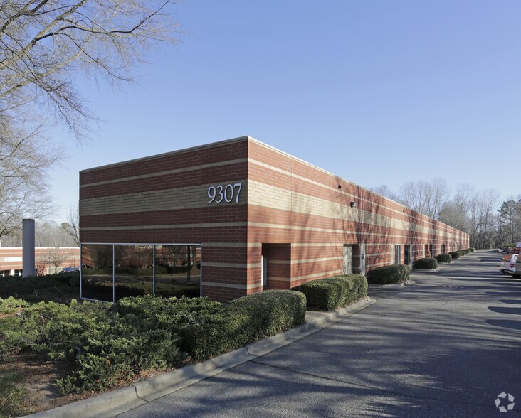 More Photos Of 9129 MONROE Rd, Charlotte Unknown For Lease