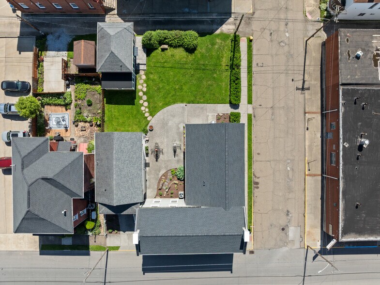 More Photos Of 900 Main St, Wellsburg Specialty For Sale