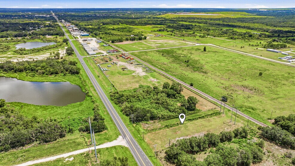 More Photos Of 2606 Cozart Rd, Mulberry Land For Lease