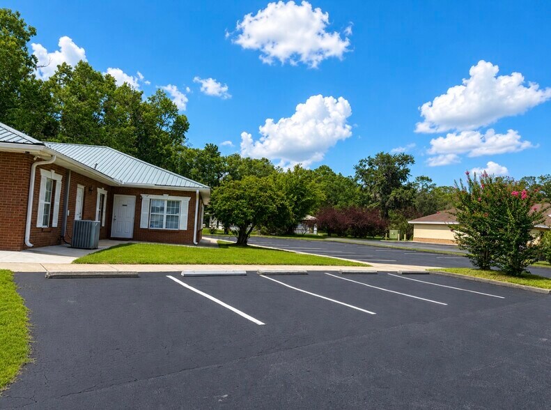 More Photos Of 1283 SW Sr-47, Lake City Medical For Lease