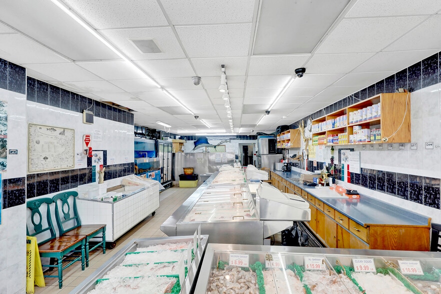 More Photos Of 184 Avenue U, Brooklyn Storefront Retail Residential For Sale